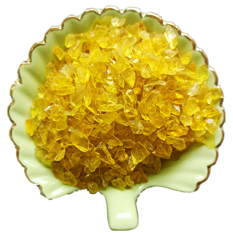 High quality color shiny transparent broken glass sand is used as glass sand for vase filling decoration